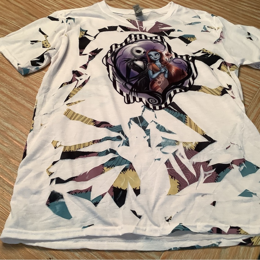 Night mare before
 Christmas White Tee with Purple & Teal Graphic SZ L